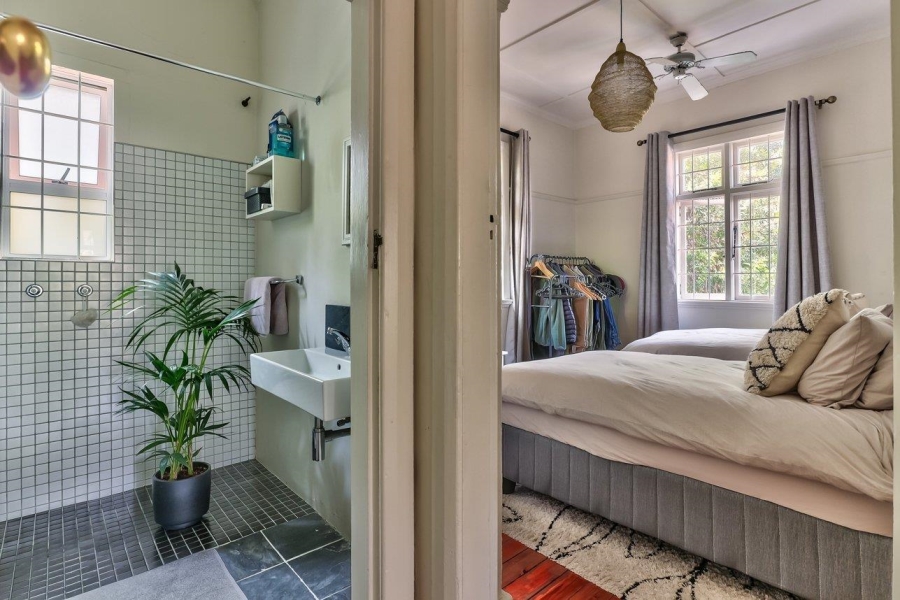 To Let 2 Bedroom Property for Rent in Vredehoek Western Cape